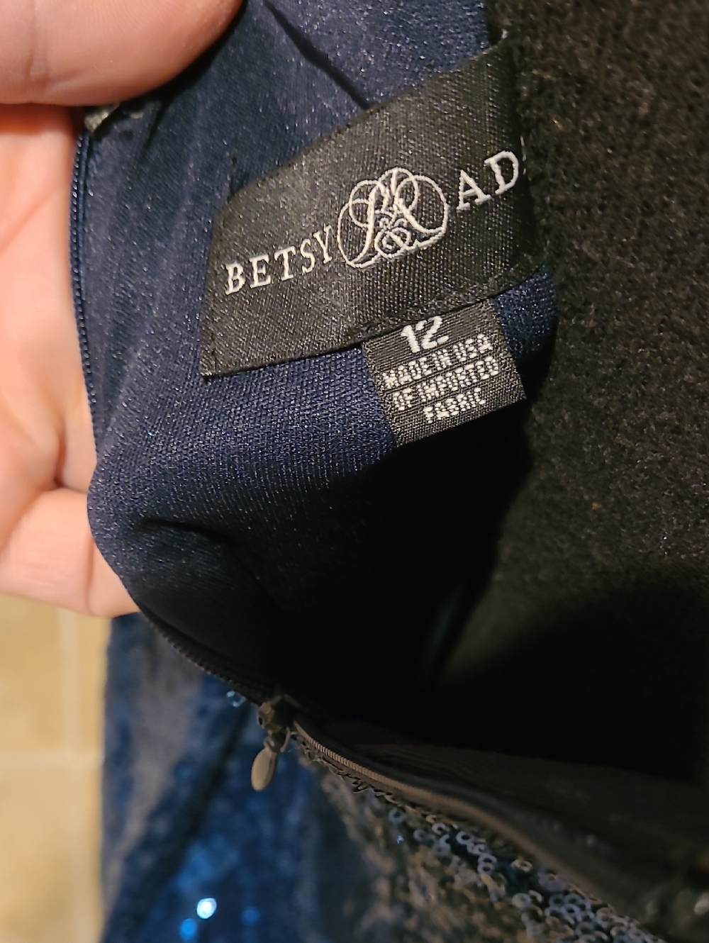 Betsy & Adam Dark Navy Sequin Long-Sleeve Cocktail Dress - Picture 4 of 5